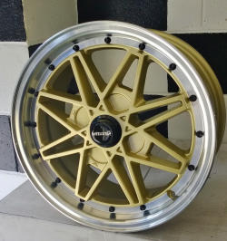 Maxxim Old School Wheel 15 x 7 Gold